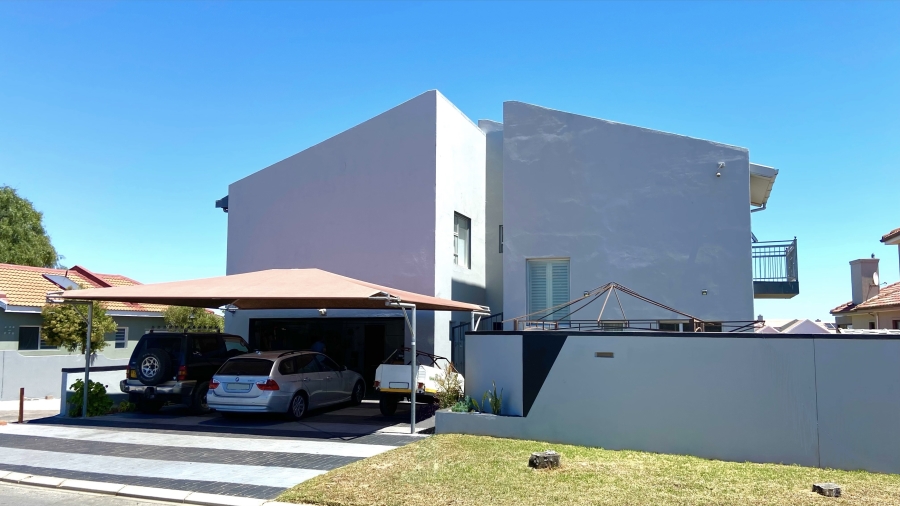 4 Bedroom Property for Sale in Port Owen Western Cape